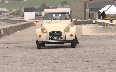 Balade insolite sur la côte d’Albâtre en 2cv